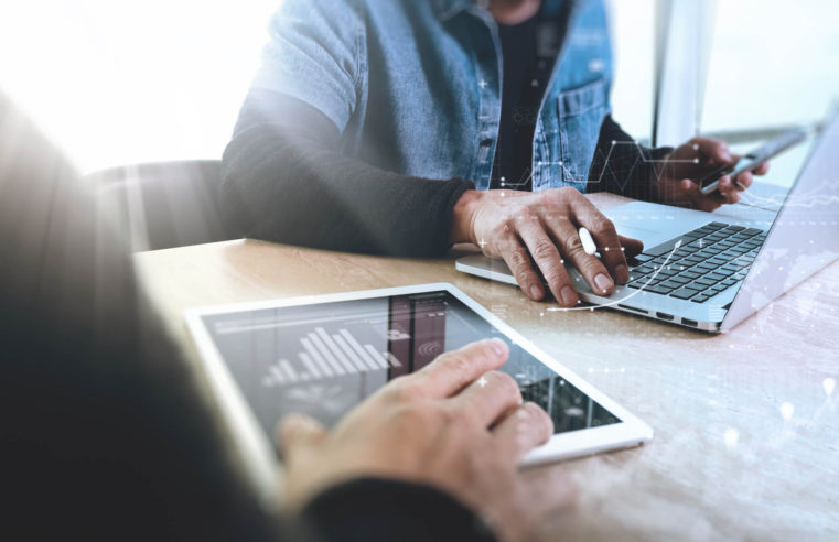 Carnaval: como os pequenos empreendedores podem usar a tecnologia a seu favor no período?