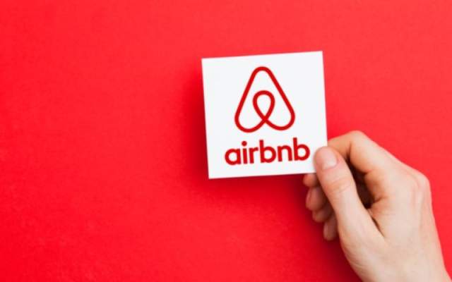 Airbnb lança a Linha de Atendimento Urgente no Brasil