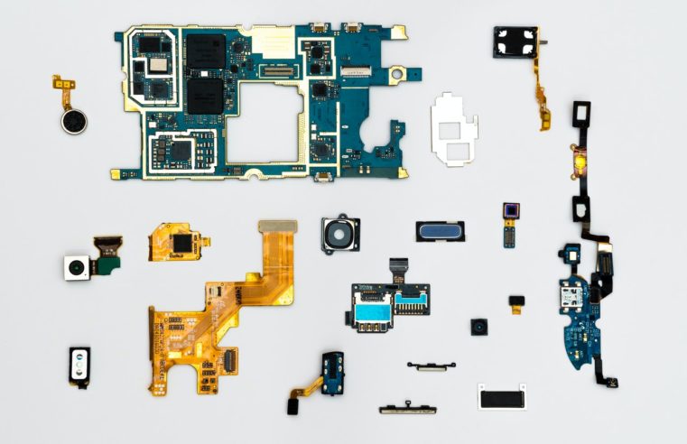 Hardware x Software: Conheça as diferenças entre eles!