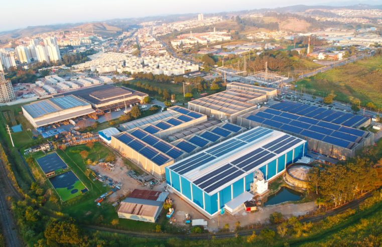 Elgin comemora 70 anos e apresenta soluções fotovoltaicas e tecnologia híbrida na Intersolar 2022