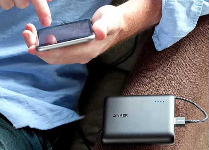 Anker dá dicas para usuários comprarem os carregadores ideais para seus smartphones