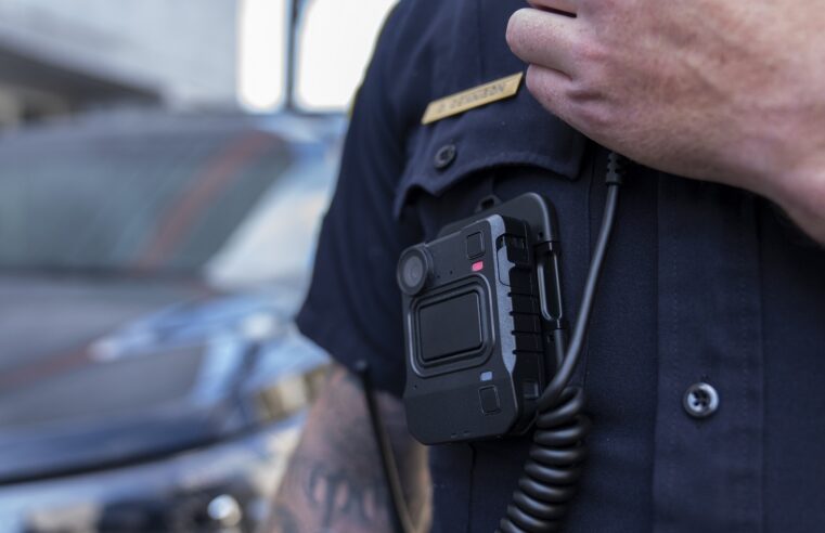 Motorola apresenta bodycams e tecnologias para polícias e exército