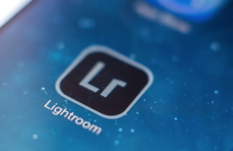 Adobe Lightroom: Nova Funcionalidade de IA Resolve Problema de Fotos Desfocadas
