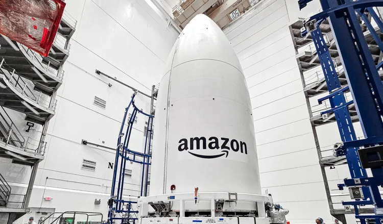 Os primeiros satélites de teste do Projeto Kuiper da Amazon serão lançados ao espaço em 6 de outubro