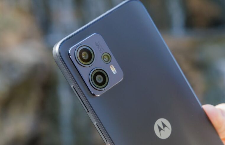 Vazam múltiplas imagens dos Moto G24 Power e Moto G34 da Motorola