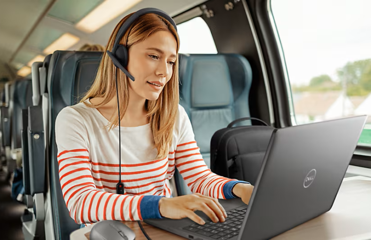 Dell Technologies anuncia novo portfólio de headsets com recursos de IA