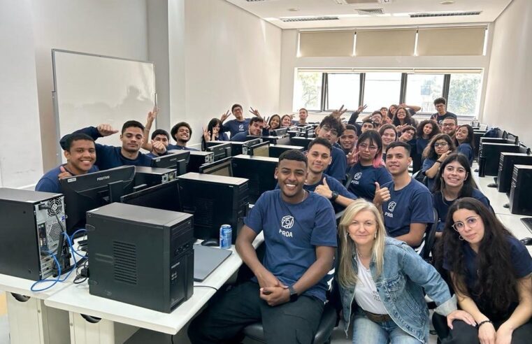 Escola da Nuvem e Instituto PROA formam gratuitamente 143 pessoas para atuar profissionalmente com Tecnologia e Cloud Computing