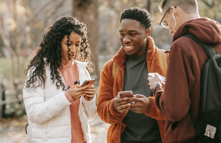 Conheça Blink, o app que facilita a conexão real entre amigos