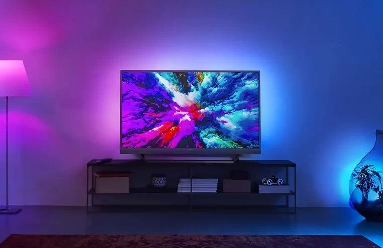 Philips celebra 20 anos de Ambilight: A evolução da experiência imersiva em TVs