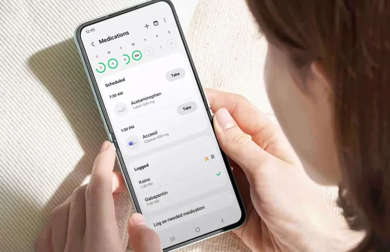 A atualização do aplicativo Samsung Health permite que você visualize seus registros médicos, acompanhe seus medicamentos e alimentos