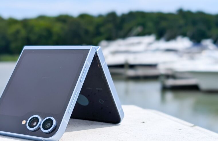 Vazou tudo! Samsung Galaxy Z Flip7 e Flip7 FE têm visual revelado e nova tela gigante; veja agora antes do lançamento!