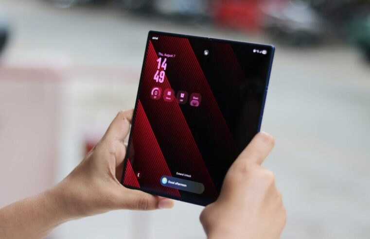 One UI 9.0 é confirmada em código vazado e será baseada no Android 17