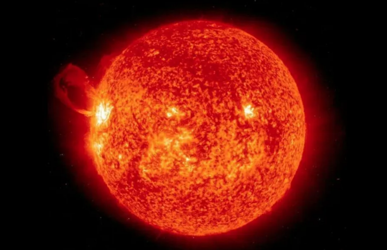 ALERTA ESPACIAL: Megaerupção no Sol deve atingir a Terra nesta quinta (5); Nasa monitora explosão de classe X8.1