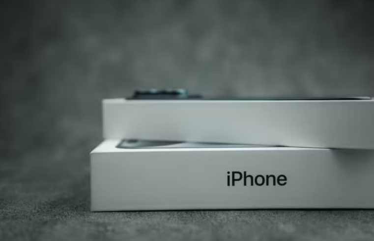 iPhone 18 Pro vazado revela tela infinita e câmera profissional reais