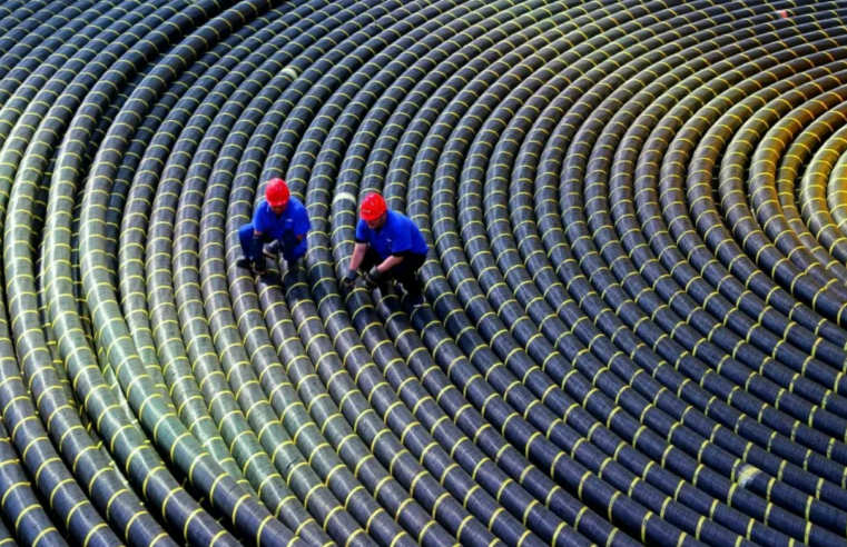 Soberania digital: Anatel centraliza controle de cabos submarinos para proteger a internet brasileira