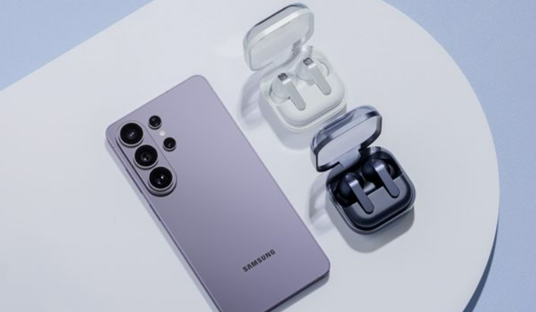 Samsung Galaxy S26 Ultra chega com câmera de 320MP e IA que edita vídeos sozinha: veja o que muda