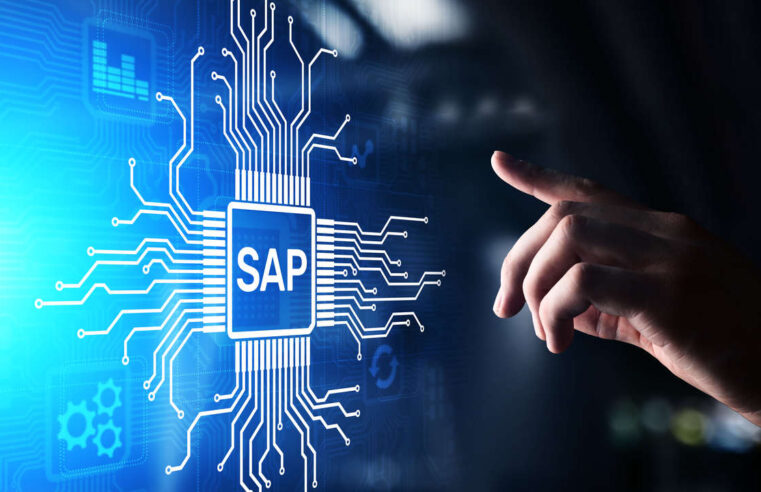 SAP aposta em IA para transformar empregos em vez de demitir; CEO diz que programadores podem mudar de função nos próximos anos