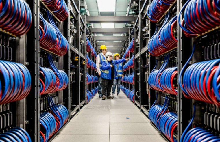 Mercado de refrigeração para data centers deve ultrapassar US$ 32 bilhões impulsionado pela explosão da IA