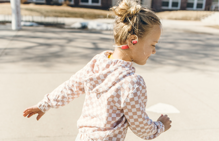 JBL Junior Free: fone infantil OpenSound chega ao Brasil